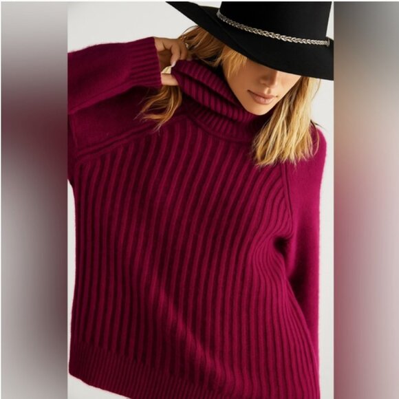 Free People Big City Ribbed Turtleneck Sweater in Mulberry Garnet, S NWT - Picture 2 of 12